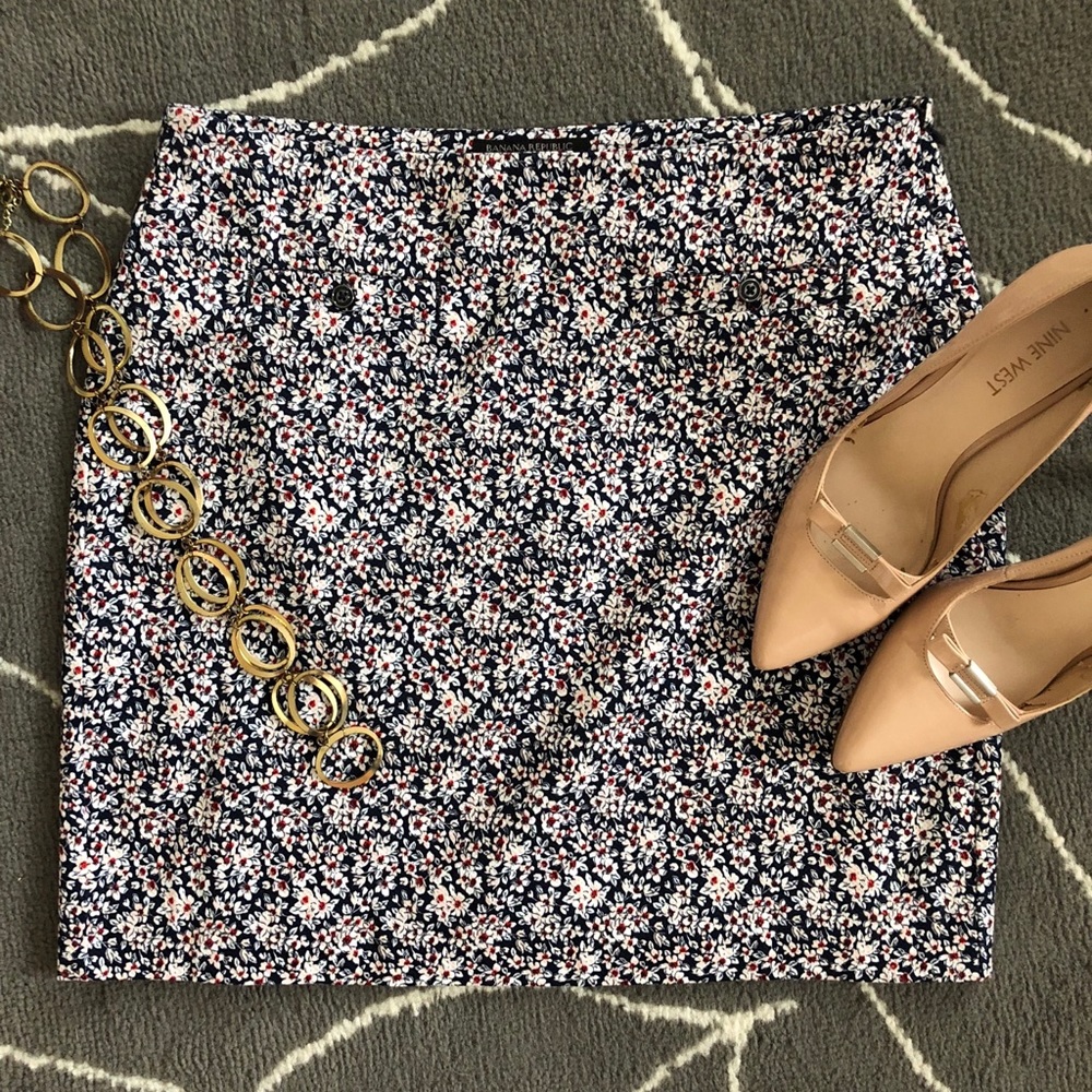 BR 4 mini skirt fall floral print